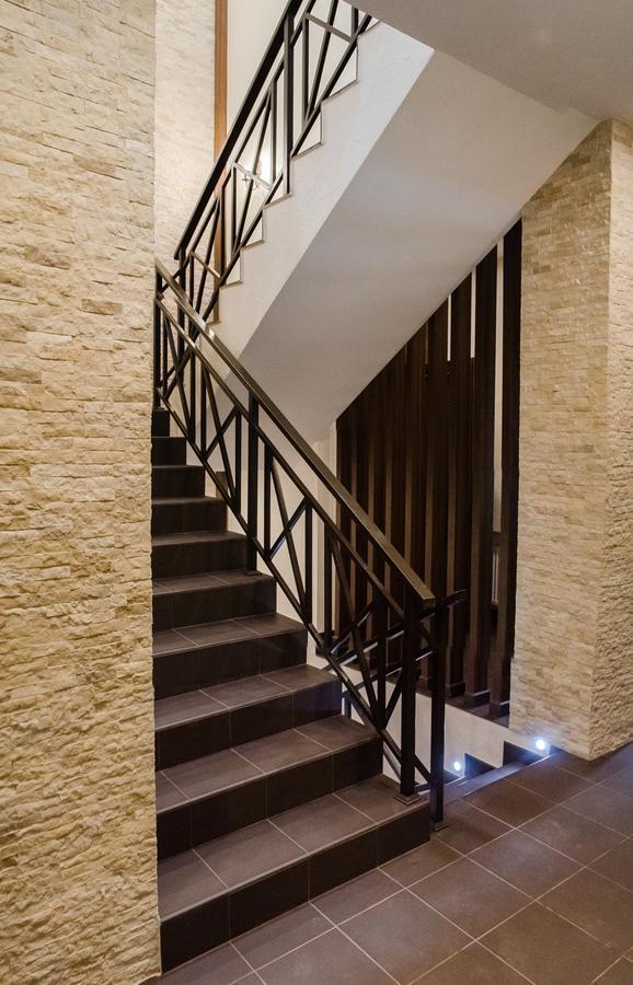 Petrani Nivki Hotel Kyiv Exterior photo
